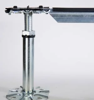 
						Progettata per sostenere carichi elevati, questa struttura è composta da colonnine e traverse portanti a sezione quadrata 22x22 mm.